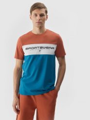 4F T-shirt z nadrukiem męski - brązowy M. Brązowe t-shirty 4F, m, bez wzorów, z bawełny, bez kołnierzyka, bez ramiączek. W wyprzedaży za 39.99 zł.