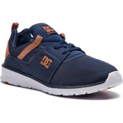 Sneakersy DC - Heathrow ADYS700071 Navy/Camel (NC2). Buty sportowe casual marki DC. W wyprzedaży za 229.00 zł.