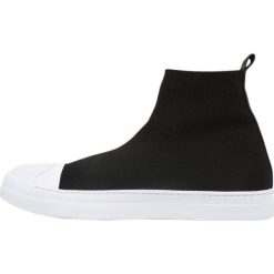 Neil Barrett CITY TRAINER Sneakersy wysokie black/white. Buty sportowe casual marki Neil Barrett. W wyprzedaży za 923.50 zł.