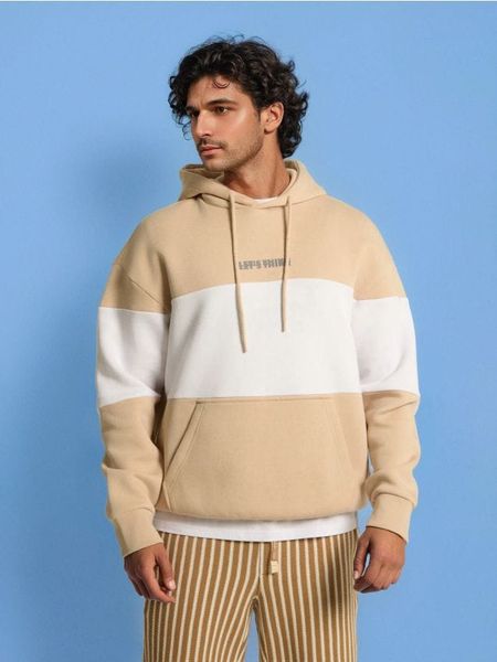 Bluza colorblock - beżowy. Brązowe bluzy bez kaptura Sinsay, l, bez wzorów, bez kaptura. W wyprzedaży za 39.99 zł.