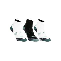 Skarpety sportowe RS900 3 pary. Skarpetki sportowe marki ARTENGO. W wyprzedaży za 29.99 zł.