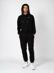 Fila Bluza "Braives Reglan" | FAM0341 | Mężczyzna | Czarny. Czarne bluzy Fila, l, bez wzorów, z bawełny, bez kaptura. W wyprzedaży za 179.00 zł.