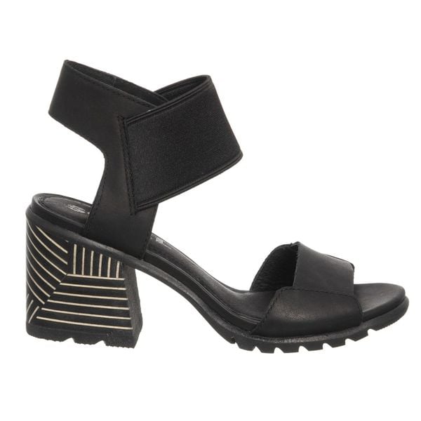 Sorel sandały skórzane ZLN 0809 czarne. Czarne sandały Sorel, z gumy, bez zapięcia. Za 457.99 zł.