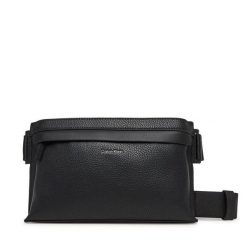 Nerka Calvin Klein. Czarne saszetki i nerki CALVIN KLEIN, bez wzorów. Za 349.99 zł.