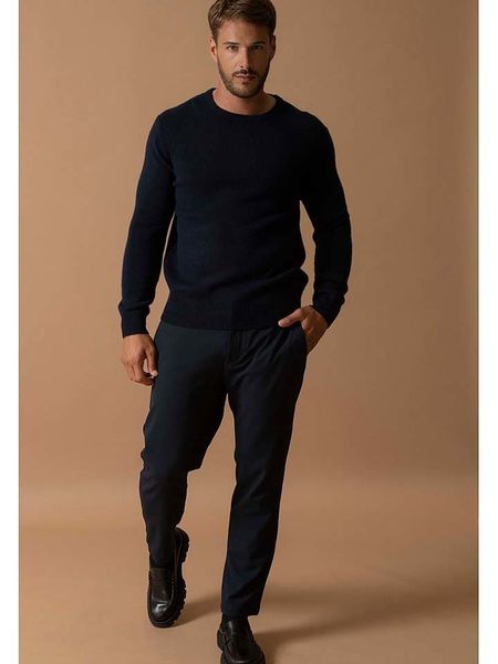 Perfect Cashmere Kaszmirowy sweter "Eden" w kolorze granatowym rozmiar: M. Niebieskie swetry nierozpinane Perfect Cashmere, m, bez wzorów, z kaszmiru, bez kołnierzyka, bez ramiączek. Za 565.99 zł.