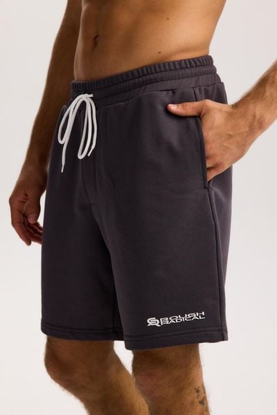Męskie spodenki dresowe Rough Radical Cotton Active Shorts Men. Szare krótkie spodenki sportowe ROUGH RADICAL, m, bez wzorów, z bawełny. Za 109.90 zł.