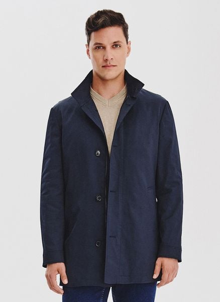 PAKO LORENTE – Granatowy płaszcz jesienny. Niebieskie płaszcze Pako Lorente, na jesień, bez wzorów, z bawełny, bez kaptura. Za 499.99 zł.