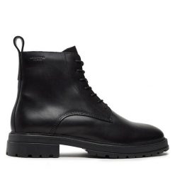 Kozaki Vagabond Shoemakers. Czarne kozaki Vagabond Shoemakers, bez wzorów, bez obcasa, bez zapięcia. Za 819.99 zł.