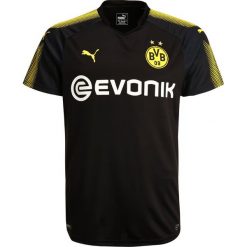 Puma BORUSSIA DORTMUND AWAY REPLICA Artykuły klubowe puma black/cyber yellow. T-shirty Puma. Za 339.00 zł.