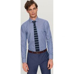 Bawełniana koszula regular fit - Granatowy. Koszule Reserved. Za 99.99 zł.