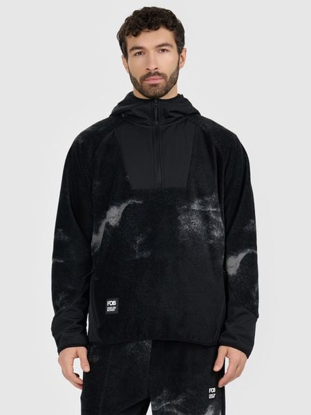 4F Polar loose z kapturem męski - czarny L. Czarne bluzy z polaru 4F, l, bez wzorów, z materiału, z kapturem. W wyprzedaży za 139.99 zł.