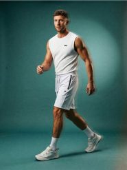 Wiskozowe szorty - biały. Białe krótkie spodenki sportowe Sinsay, l, bez wzorów, z wiskozy. W wyprzedaży za 25.99 zł.
