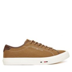 Tenisówki Tommy Hilfiger. Brązowe trampki Tommy Hilfiger, m, bez wzorów, bez zapięcia. Za 399.99 zł.