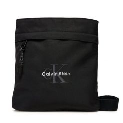Saszetka Calvin Klein. Brązowe torby na ramię CALVIN KLEIN, bez wzorów, małe, bez dodatków. Za 219.99 zł.