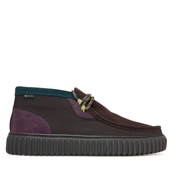 Półbuty Clarks. Brązowe eleganckie półbuty Clarks, bez wzorów, z gore-texu, bez obcasa, bez zapięcia. Za 649.99 zł.