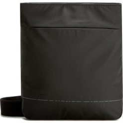 Saszetka CALVIN KLEIN - Logan 2.0 Flat Crossover K50K502044 001. Saszetki i nerki marki CALVIN KLEIN. W wyprzedaży za 239.00 zł.