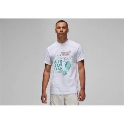 Koszulka sportowa męska Nike Air Jordan Brand Graphic Crew. Białe t-shirty sportowe Nike, bez wzorów, z bawełny, bez ramiączek. Za 244.00 zł.