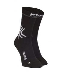 Skarpety rowerowe X-Socks Bike Pro Mid 4.0. Czarne skarpety X-Socks, bez wzorów, z materiału. Za 84.00 zł.