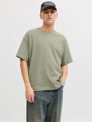Jack & Jones Koszulka "Montauk" w kolorze zielonym rozmiar: M. Zielone bezrękawniki Jack & Jones, m, bez wzorów, z bawełny, bez kołnierzyka, bez ramiączek. Za 43.99 zł.