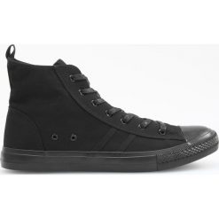Trampki za kostkę - Czarny. Trampki marki Cropp. W wyprzedaży za 49.99 zł.