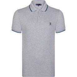 Koszulka polo w kolorze szarym. Koszulki polo marki Giorgio Di Mare, z nadrukiem, polo, z krótkim rękawem. W wyprzedaży za 130.95 zł.