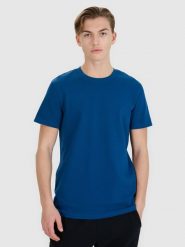 4F T-shirt regular ze strukturalnej dzianiny męski - turkusowy S. Niebieskie t-shirty 4F, m, bez wzorów, z bawełny, bez kołnierzyka, bez ramiączek. W wyprzedaży za 39.99 zł.