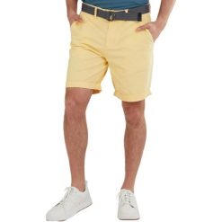 Spodenki turystyczne męskie Fundango North Shore Chino Shorts. Żółte eleganckie spodnie Fundango, na zimę, m, z bawełny, sportowe. Za 219.00 zł.
