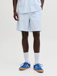 Jack & Jones Szorty "Jaiden" w kolorze błękitnym rozmiar: S. Niebieskie szorty Jack & Jones, s, bez wzorów, z bawełny. Za 74.63 zł.