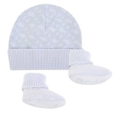 Zestaw Czapka i Skarpety BOSS. Niebieskie czapki zimowe Boss, bez wzorów. Za 599.99 zł.