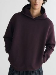 Bluza regular z kapturem - mahoniowy. Brązowe bluzy z kapturem Reserved, l, bez wzorów, z dzianiny, z kapturem. Za 149.99 zł.