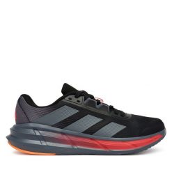 Buty do biegania adidas. Czarne buty do biegania Adidas, bez wzorów, bez zapięcia, do biegania. Za 349.99 zł.