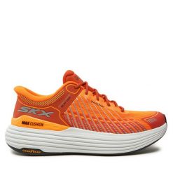Buty do biegania Skechers. Brązowe buty do biegania Skechers, bez wzorów, bez zapięcia, do biegania. Za 299.99 zł.