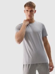 4F Koszulka treningowa regular szybkoschnąca męska - chłodny jasny szary 3XL. Szare t-shirty 4F, m, bez wzorów, z dzianiny, bez kołnierzyka, bez ramiączek. Za 39.99 zł.
