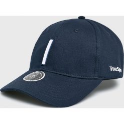 True Spin - Czapka. Czapki z daszkiem marki True Spin. W wyprzedaży za 29.90 zł.