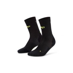 Męskie sportowe skarpety kompresyjne do połowy łydki Ultralight Core Run CEP. Białe odzież kompresyjna CEP, bez wzorów, z elastanu. Za 74.00 zł.