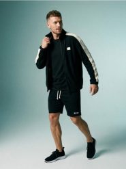 Rozpinana bluza polarowa ze stójką - czarny. Czarne bluzy bez kaptura Sinsay, l, bez wzorów, z polaru, bez kaptura. W wyprzedaży za 32.99 zł.