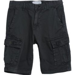Szare Szorty Funky. Szorty Born2be. Za 59.99 zł.