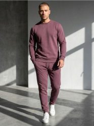 Bluza crewneck z domieszką bawełny - fioletowy. Fioletowe bluzy bez kaptura Sinsay, l, bez wzorów, z bawełny, bez kaptura. Za 29.99 zł.