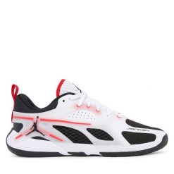 Buty do koszykówki Nike. Białe buty do koszykówki Nike, bez zapięcia, do koszykówki. Za 449.99 zł.