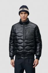 BLAUER Czarna kurtka męska Daniel Short Jackets. Czarne kurtki Blauer USA, l, bez wzorów, z poliamidu, bez kaptura. W wyprzedaży za 809.99 zł.