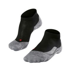 Skarpetki Falke RU4. Białe skarpety Falke, bez wzorów, z materiału. Za 133.50 zł.