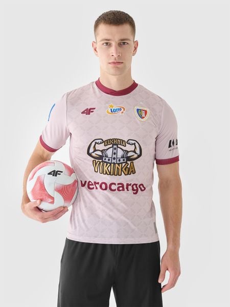 4F Koszulka klubowa wyjazdowa z sezonu 2024/25 męska 4F x Piast Gliwice - multikolor L. Brązowe t-shirty 4F, l, bez wzorów, z dzianiny, bez kołnierzyka, bez ramiączek. W wyprzedaży za 109.99 zł.