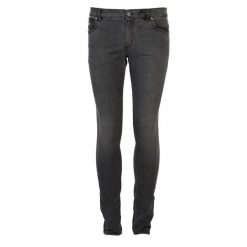 John Richmond Jeansy Ruskin | RMP19186JE | Jeans Ruskin | Mężczyzna | Czarny. Czarne jeansy John Richmond, m. W wyprzedaży za 419.00 zł.