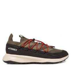 Trekkingi adidas. Brązowe buty trekkingowe Adidas, bez wzorów, bez zapięcia. Za 449.99 zł.