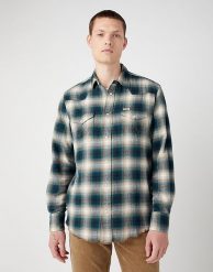 WRANGLER LS WESTERN SHIRT MĘSKA KOSZULA Z DŁUGIM RĘKAWEM W KRATĘ DARK MATCHA W556B3G61. Koszule Wrangler, m, bez wzorów, bez kołnierzyka, bez ramiączek. Za 129.99 zł.