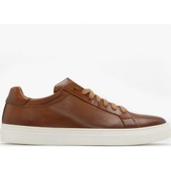 Półbuty męskie w sportowym stylu DILLON. Brązowe eleganckie półbuty Ryłko, bez wzorów, ze skóry, bez obcasa, bez zapięcia. Za 399.99 zł.