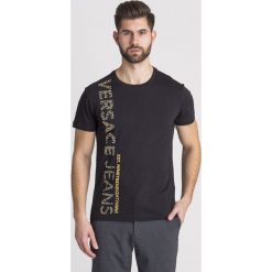 T-SHIRT Versace Jeans. Czarne t-shirty Versace Jeans, l, z aplikacjami, z jeansu, bez kołnierzyka, bez ramiączek. Za 335.00 zł.