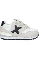 Trampki Munich Model 1695105m Kolor Biały. Brązowe trampki munich, m, bez wzorów, bez zapięcia. Za 273.95 zł.