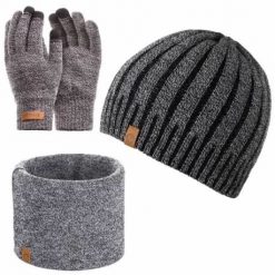 Zestaw męski Brødrene czapka komin rękawiczki P1088 j. szary. Szare rękawiczki bez wzorów, z polaru. Za 124.99 zł.