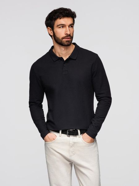 Longsleeve męski z kołnierzykiem polo BASIC – czarny V2 - Rozmiar: M. Czarne bluzki z długim rękawem Ombre Clothing, m, bez wzorów, z bawełny, bez kołnierzyka, bez ramiączek. Za 169.99 zł.